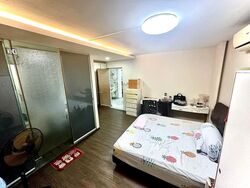 Blk 402 Bukit Batok West Avenue 7 (Bukit Batok), HDB Executive #557928851